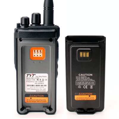 Радиостанция цифровая портативная TYT MD-UV990 DMR AES 10W-4
